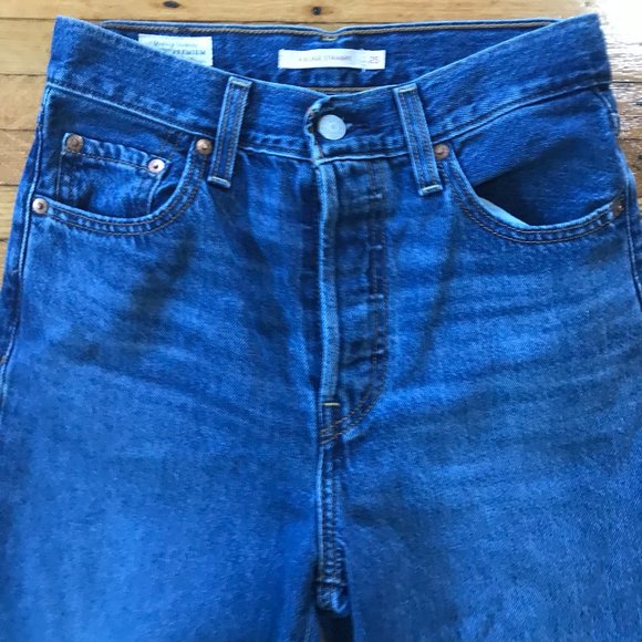 levi's straight ribcage ankle medium wash jeans - Picture 2 of 4